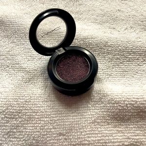 MAC Velvet Eyeshadow * Beauty Marked * Full Size